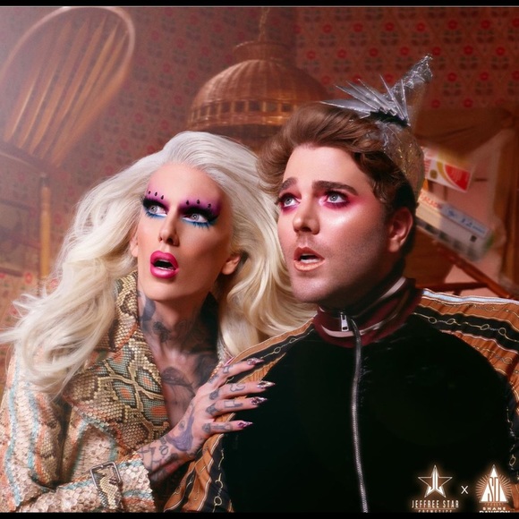 🐷JSC x SD The Conspiracy Palette BNIB🐷 - Picture 5 of 8